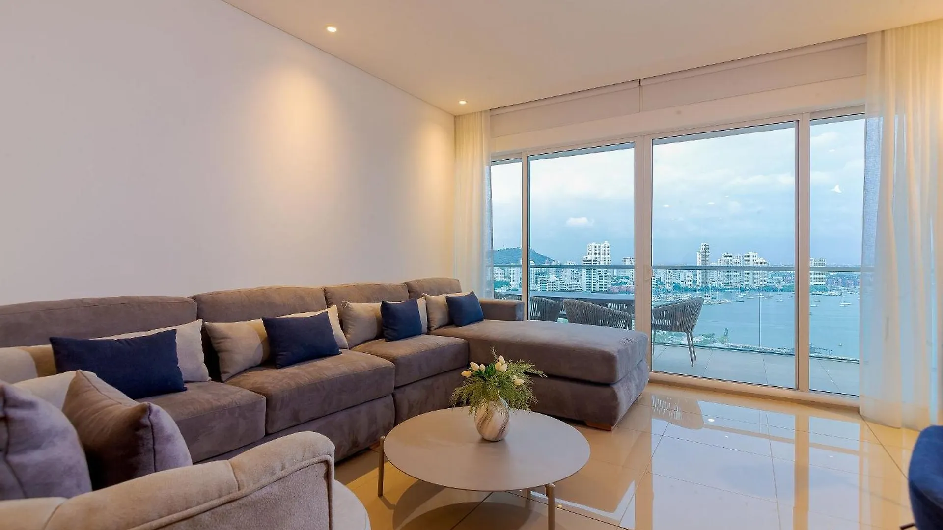 Apartamento Condominio H2 Cartagena