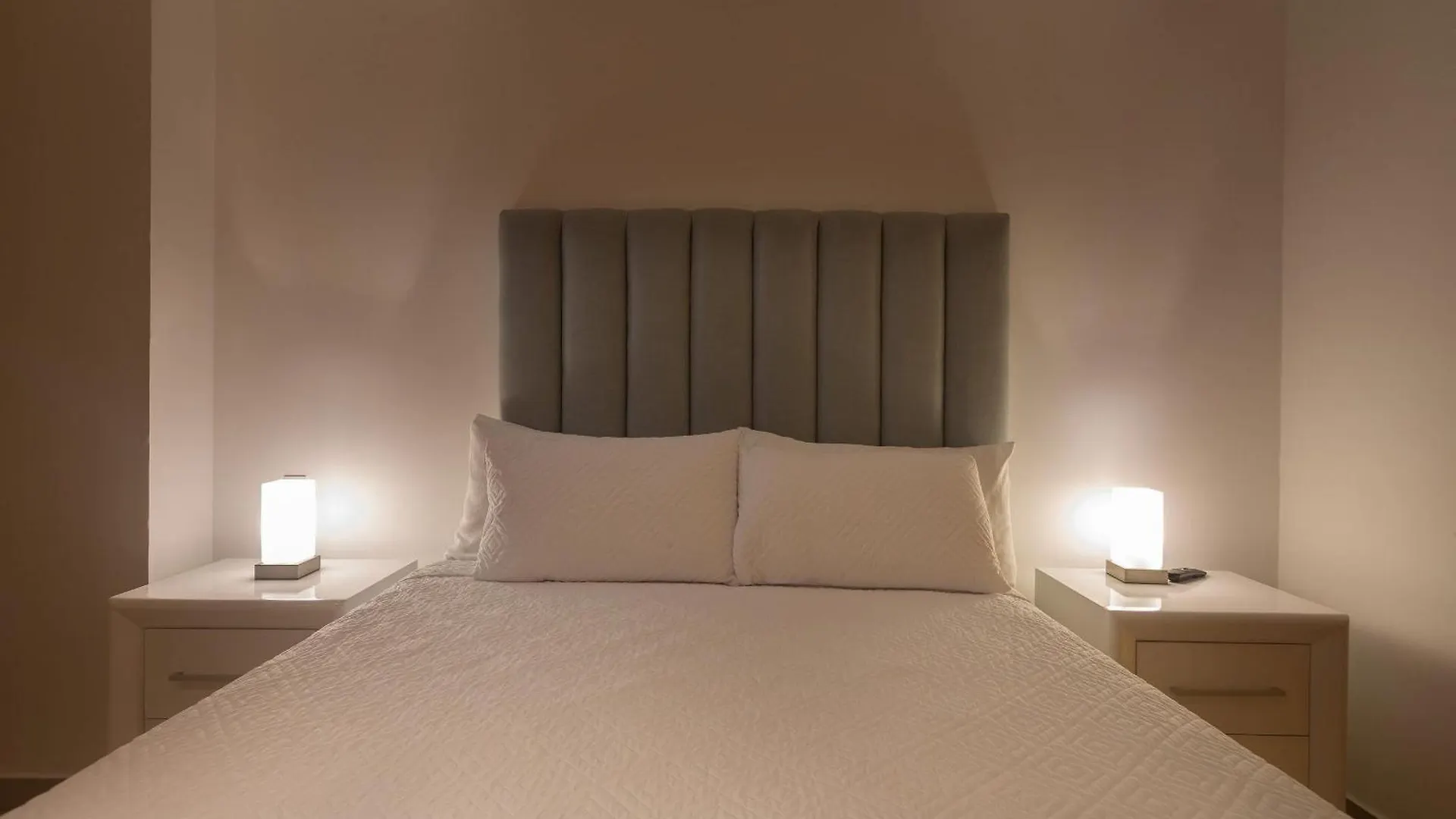 Condominio H2 Cartagena 0*,  Colombia