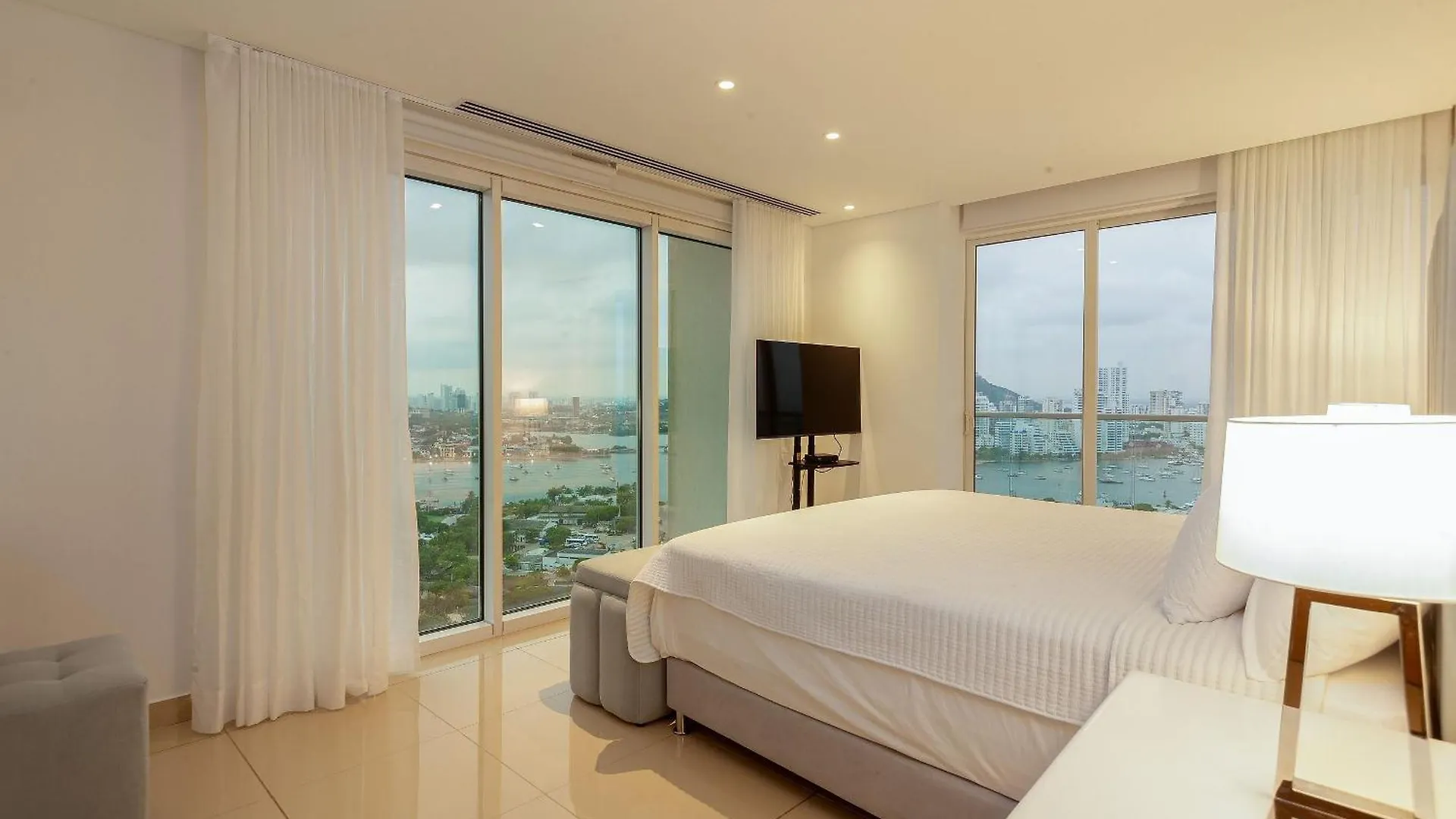 Condominio H2 Cartagena Colombia